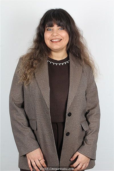Kadın Oyuncular Adayımız Tuğba