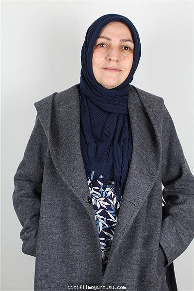 Kadın Oyuncular Adayımız Gülzade