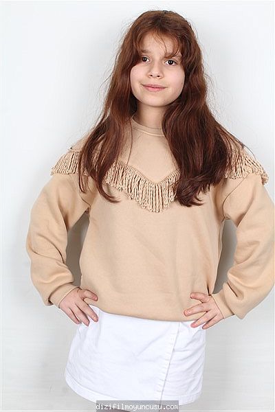 Çocuk Oyuncular Adayımız Elif