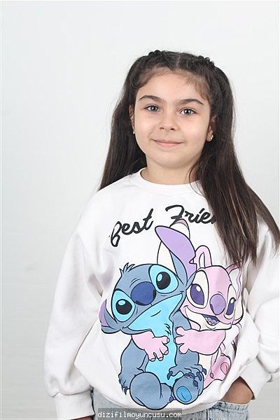 Çocuk Oyuncular Adayımız Larissa