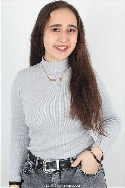 Kadın Oyuncular Adayımız Medine
