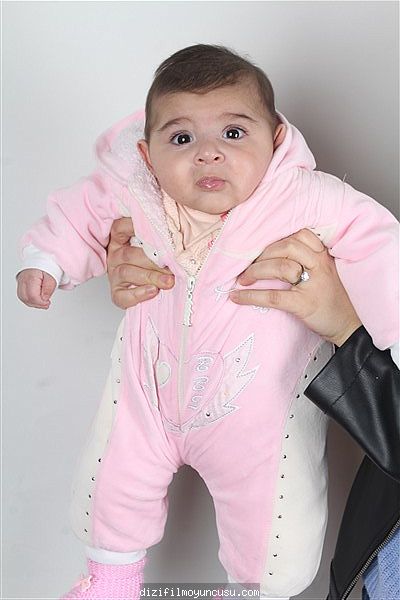 Çocuk Oyuncular Adayımız Ecrin