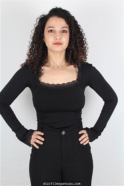 Kadın Oyuncular Adayımız Hanife
