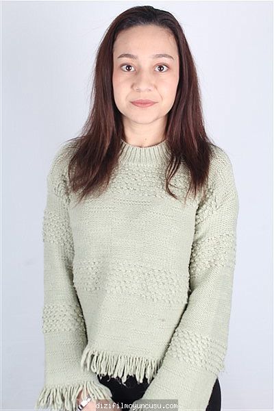 Kadın Oyuncular Adayımız Yasemin