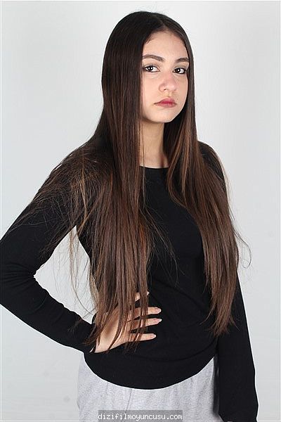 Kadın Oyuncular Adayımız Nisanur