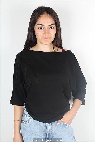 Kadın Oyuncular Adayımız Gülsüm