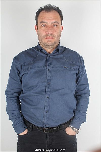 Erkek Oyuncular Adayımız Yaşar