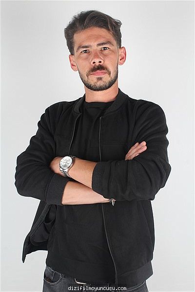 Erkek Oyuncular Adayımız Mehmet