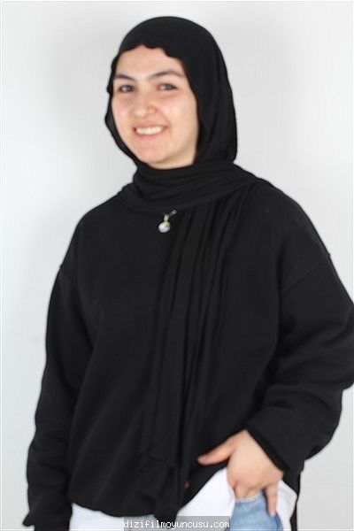 Kadın Oyuncular Adayımız Zehra