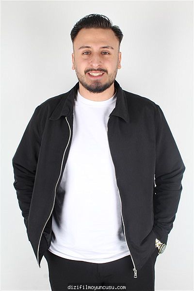 Erkek Oyuncular Adayımız Hüseyin
