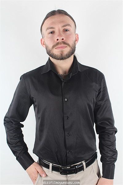 Erkek Oyuncular Adayımız Mustafa