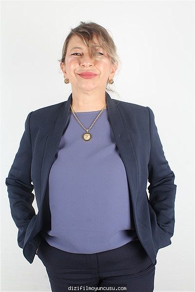 Kadın Oyuncular Adayımız Zekiye