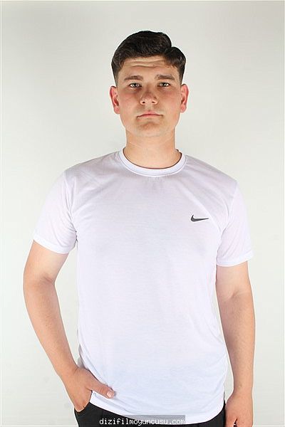 Erkek Oyuncular Adayımız Berkay