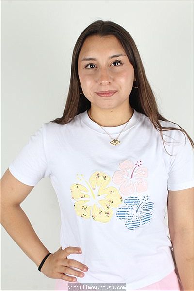 Kadın Oyuncular Adayımız Nisa