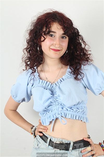 Kadın Oyuncular Adayımız Nehir