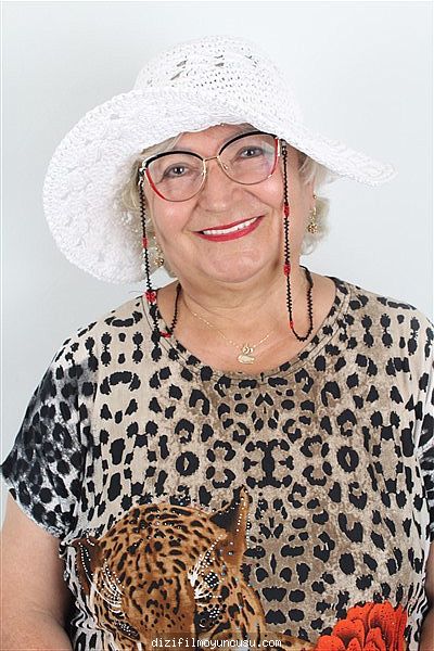 Kadın Oyuncular Adayımız Şaziye