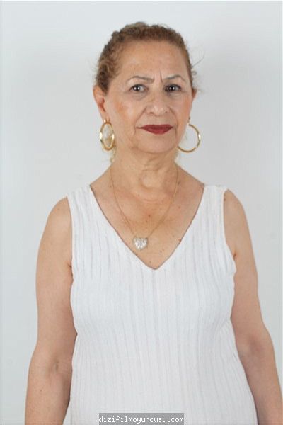 Kadın Oyuncular Adayımız Ayşe