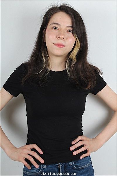 Kadın Oyuncular Adayımız Ayşe