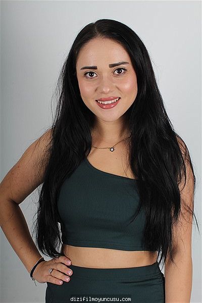 Kadın Oyuncular Adayımız Cansu