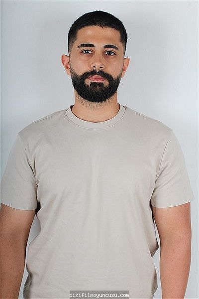Erkek Oyuncular Adayımız Ömer