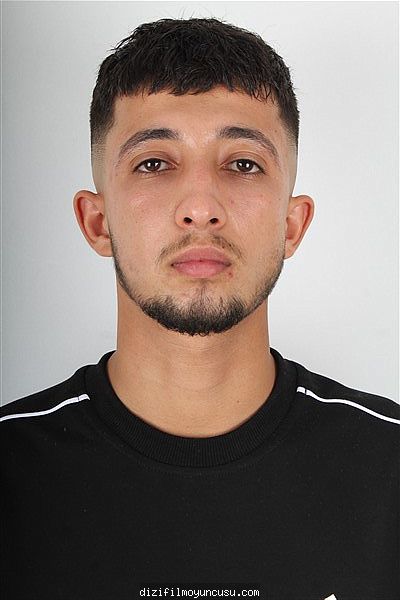 Erkek Oyuncular Adayımız Mahmut