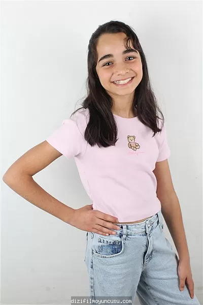 Çocuk Oyuncular Adayımız Lara
